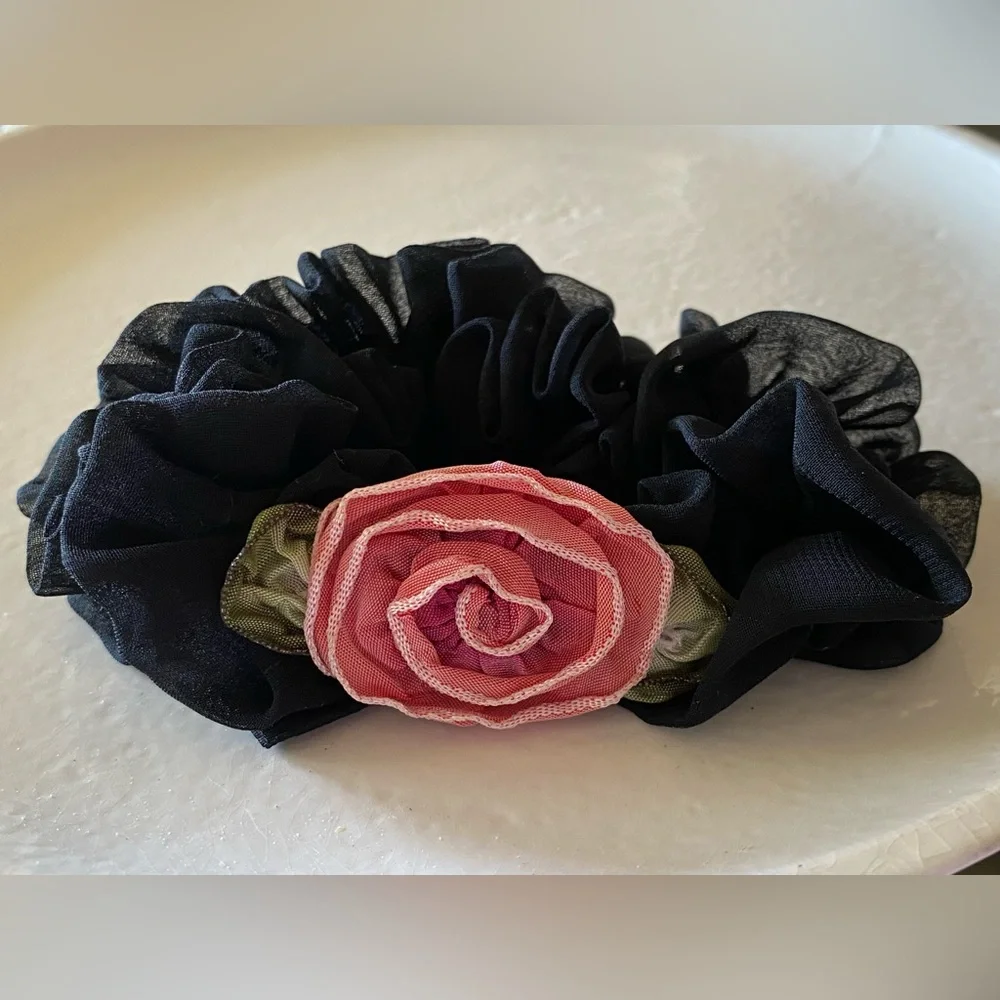 Silky Rose Elastic Hair Tie